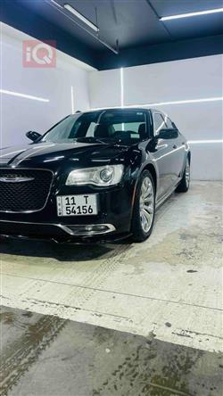 کرایسلەر 300